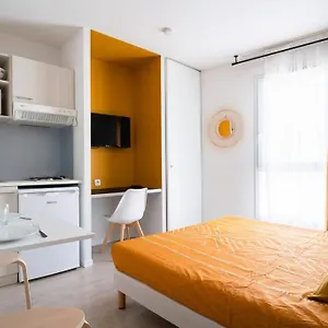 Appartement Joli Studio, Clim Proche Gare Et Centre