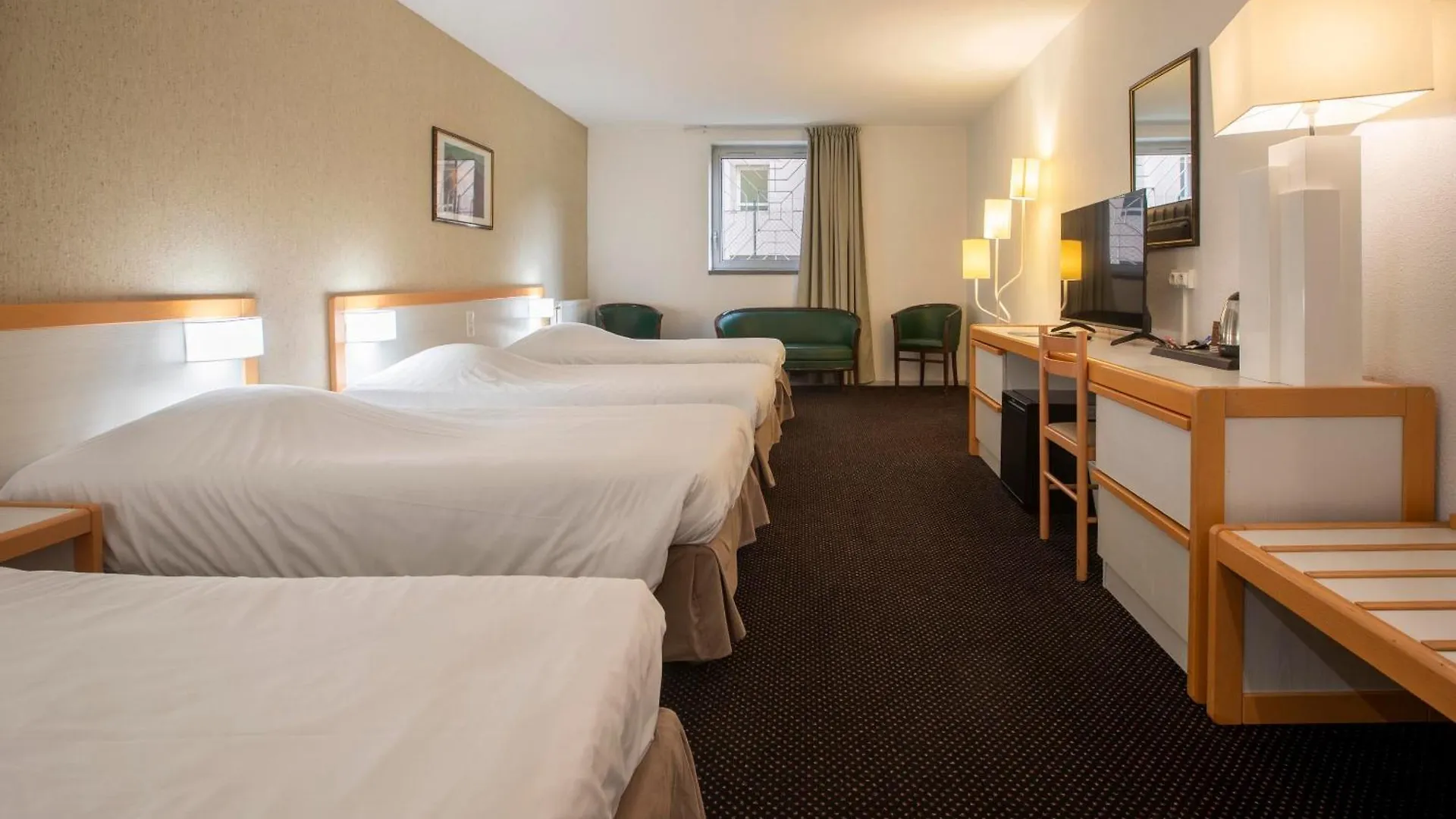 Hôtel Paradis Lourdes Hotel