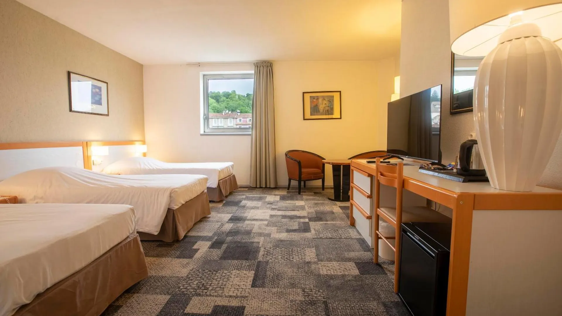 Hôtel Paradis Lourdes Hotel